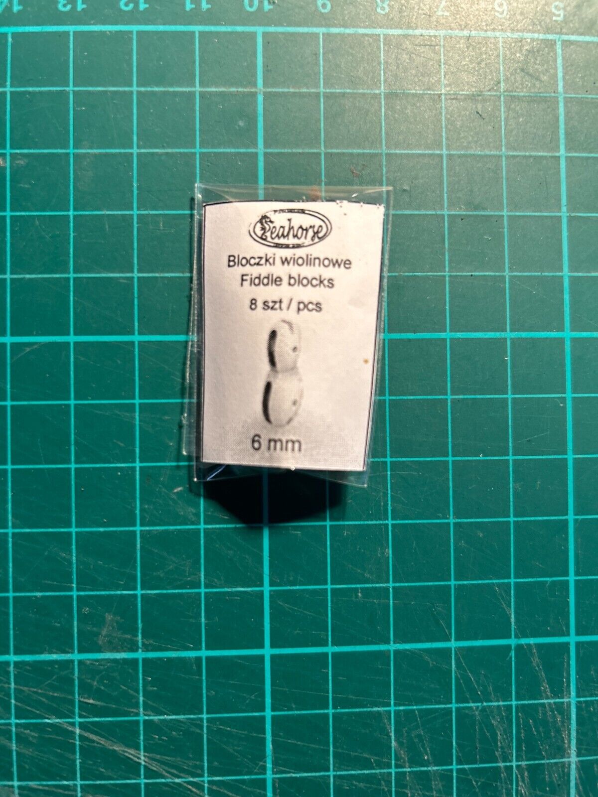 Image of Seahorse's 8pcs 6mm Fiddle Block set, showcasing the precise 3D printed detailing and compact size, perfect for scale model shipbuilding and intricate rigging.