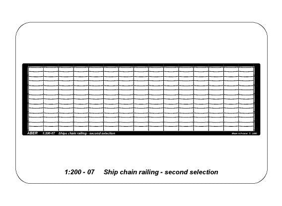 Photo of ABER Ship Chain Railing RE-200-07, 1:200 scale, featuring two horizontal bars and realistic chain details, 15 cm long, 7 pieces.