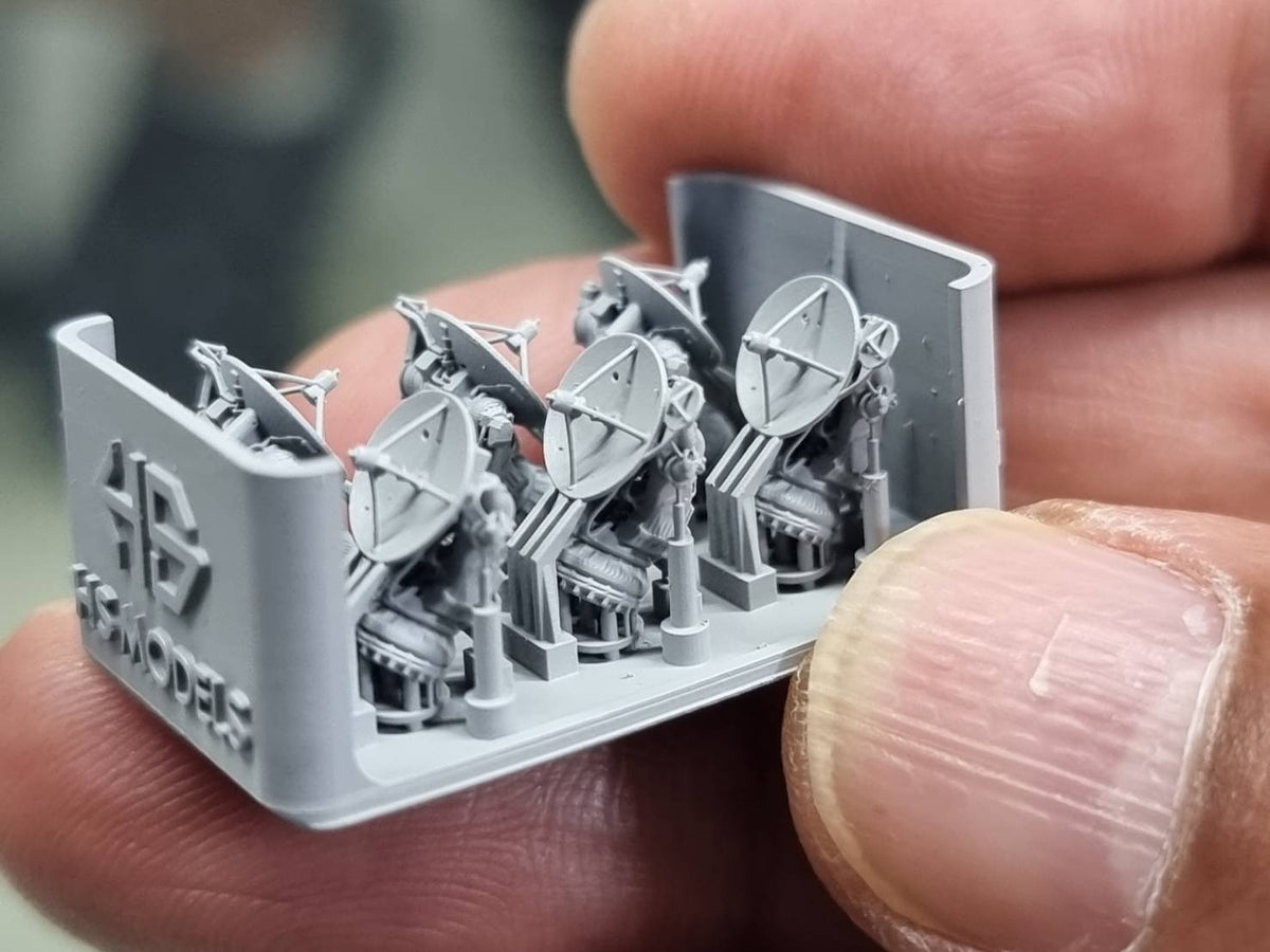 Photo of AN/SPG-60 Illumination Radar 1/350 scale resin model set by HS Model HSM-U350070S showing six detailed 3D printed radar units