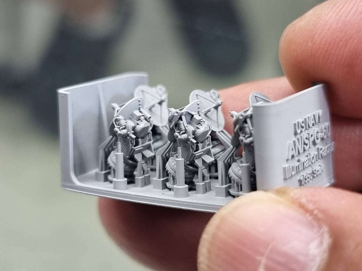 Photo of AN/SPG-60 Illumination Radar 1/350 scale resin model set by HS Model HSM-U350070S showing six detailed 3D printed radar units