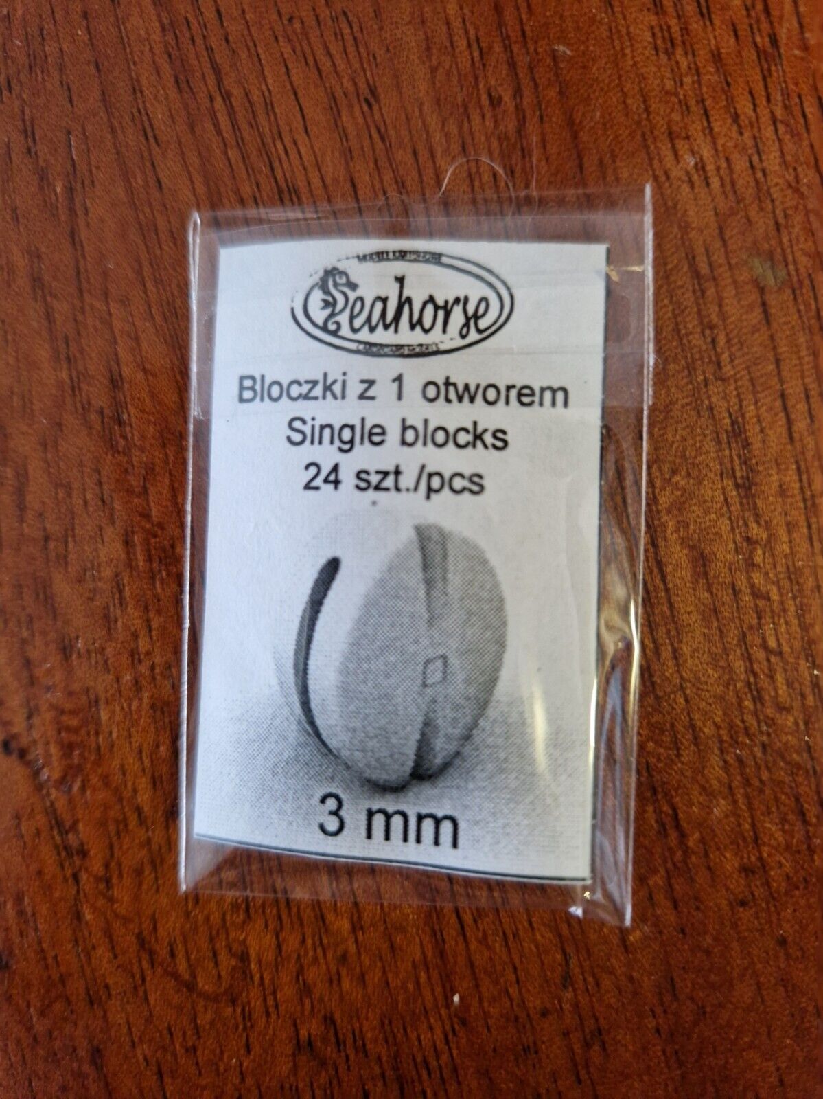 Image of Seahorse's 24pcs 3mm 3D Printed Single Blocks, showcasing their precision and high-quality detailing, perfect for enhancing scale model ships and miniature projects.