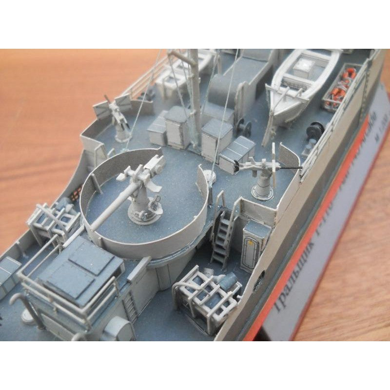 Photo of T-116 Soviet minesweeper card model kit 1:200 by Orel Publishing