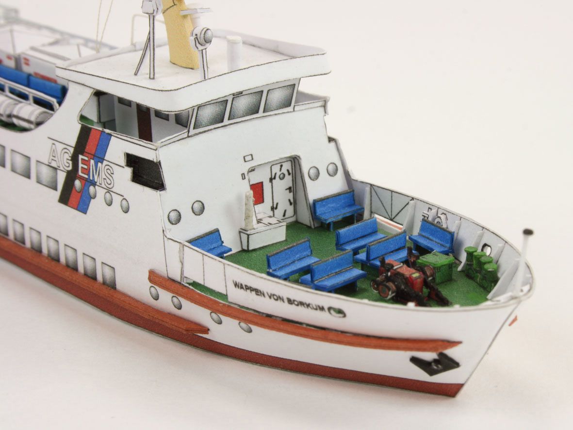 Photo of HMV Wappen von Borkum passenger ship 1/250 scale card model kit designed by Friedrich Pohl
