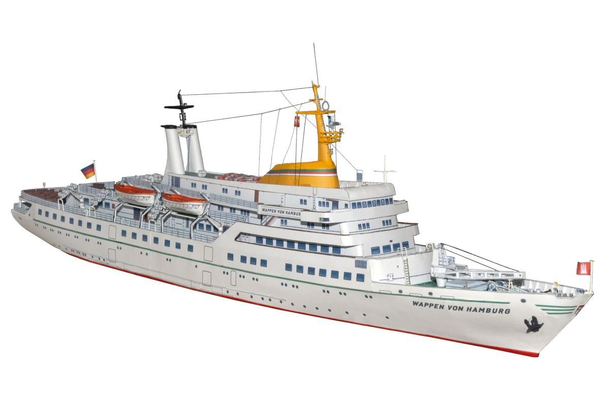 Photo of HMV Wappen von Hamburg 1/250 scale paper model kit with detailed hull, lifeboats, and railings.