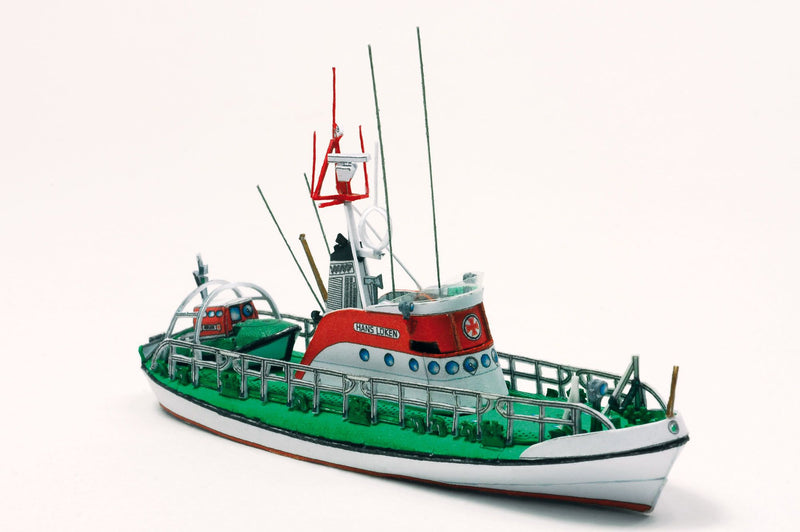 Photo of HMV papermodel kit Rescue Cruiser John T. Essberger, Georg Breusing, Hans Lüken scale 1:250 with detailed rescue boats