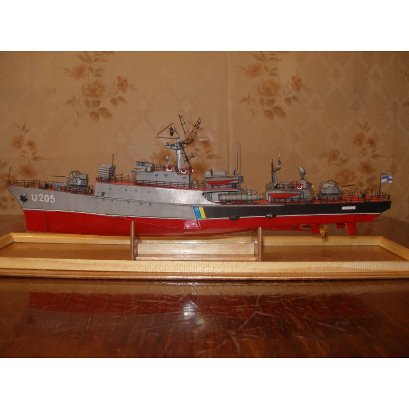 Photo of Orel Chernigov and Vinnitsa 1:200 Ukrainian Navy corvette card model kit