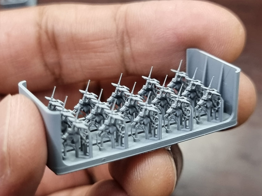 Photo of USN Oerlikon 20mm Cannon Type D 1:350 HS Model set with 15 guns and 24 ammo lockers