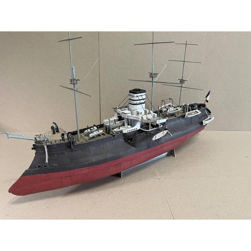 Photo of Le Redoutable battleship card model kit 1:200 scale by Orel Publishing