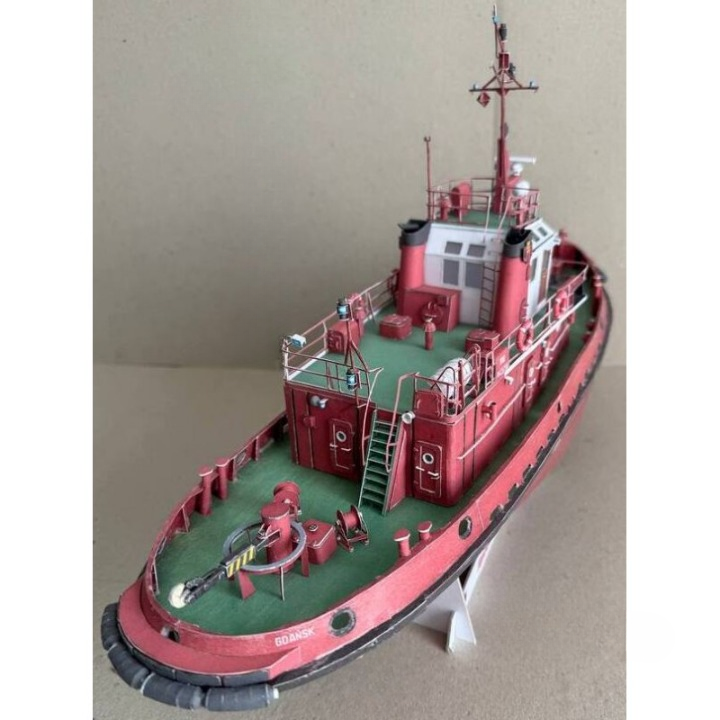 Photo of Orel 390 Tugboat Project 737M Bóbr 1:50 Polish harbour tug card model kit