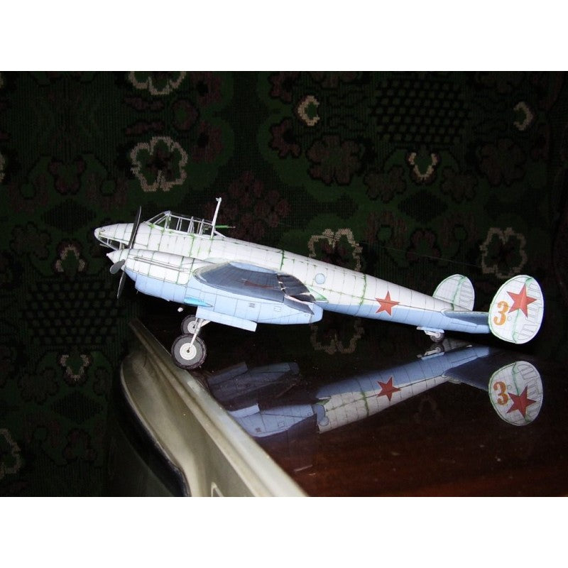Photo of Pe-3 Heavy Fighter 1:33 Orel 004 paper model kit in winter camouflage