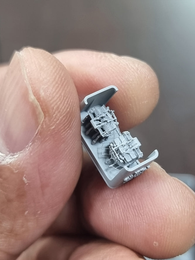 Photo of QF 2-Pounder POM-POM Quadruple Mount resin set 1:700 scale by HS Model with 4 detailed naval AA gun mounts
