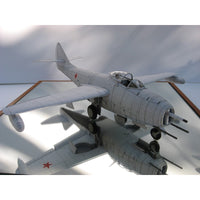 Photo of Orel MiG-9 Soviet jet fighter 1:33 scale card model kit No. 078