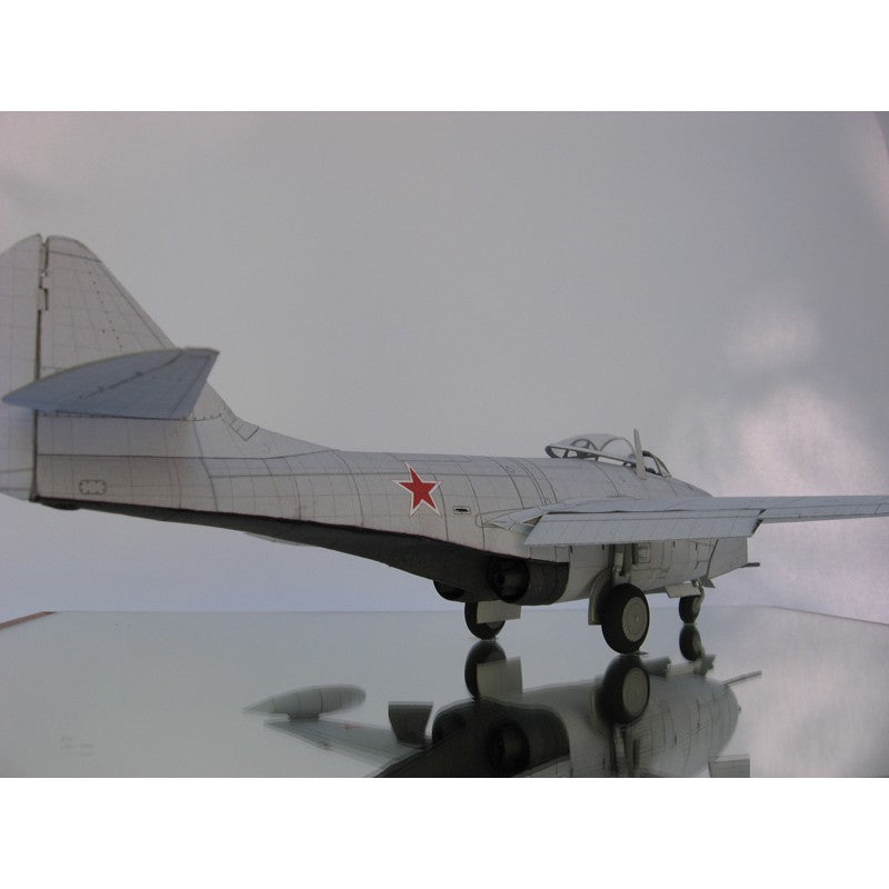 Photo of Orel MiG-9 Soviet jet fighter 1:33 scale card model kit No. 078