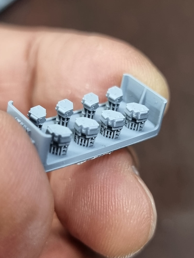 Photo of AN/SLQ-32 Electronic Warfare Suite 1:700 scale resin model set by HS Model HSM-U700007S showing detailed 3D printed parts