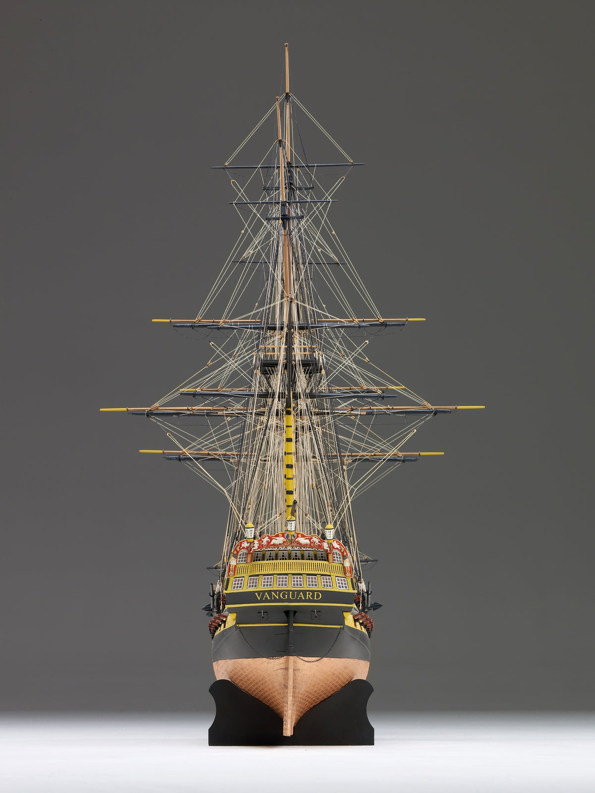 Photo of the Amati HMS Vanguard 1:72 wooden model kit (B1300,04) – British Royal Navy 74-gun ship from the Battle of the Nile