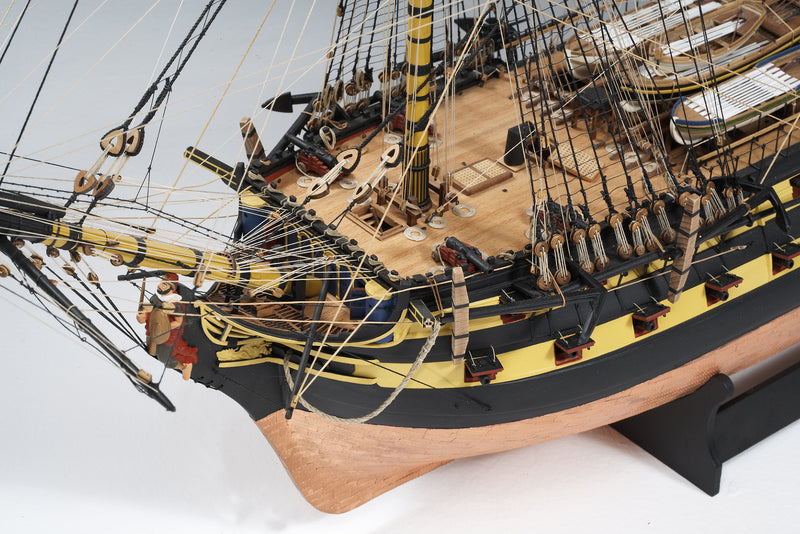 Photo of the Amati HMS Vanguard 1:72 wooden model kit (B1300,04) – British Royal Navy 74-gun ship from the Battle of the Nile