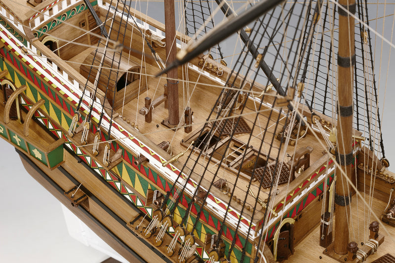 Photo of Amati Revenge wooden ship model kit 1:64 scale showing detailed 16th-century English galleon with sails, rigging, and wooden hull.