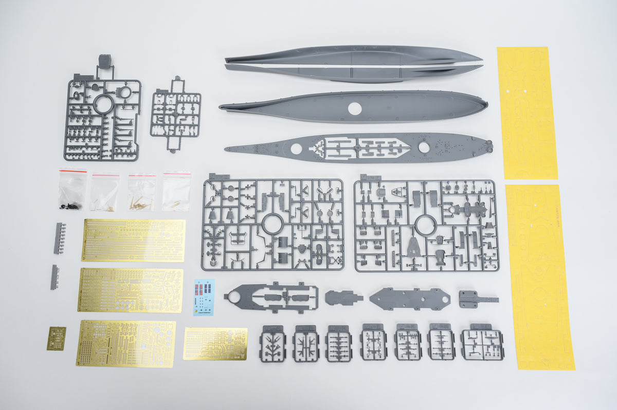 Photo of USS Missouri (BB-63) Deluxe Edition 1:700 scale model kit by Very Fire VF700909DX