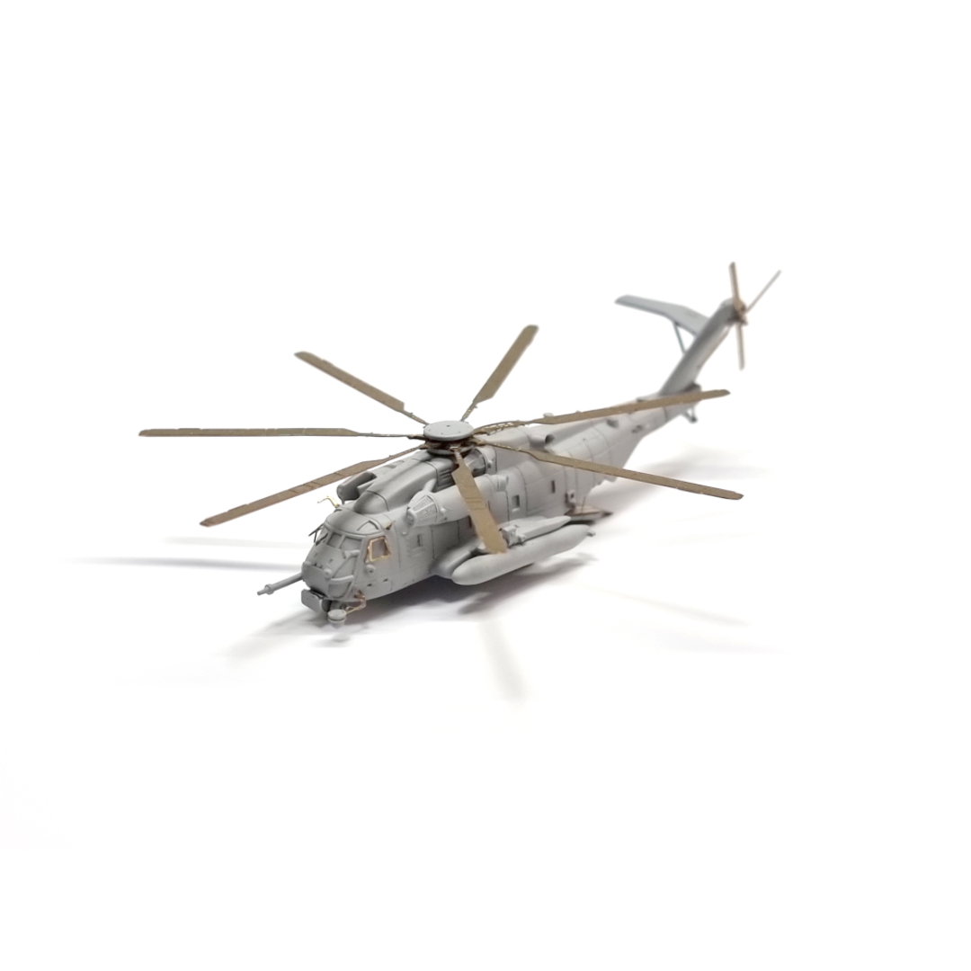 Photo of CH-53E Super Stallion 1/350 scale resin model kit with photo-etch and decals by HS Model