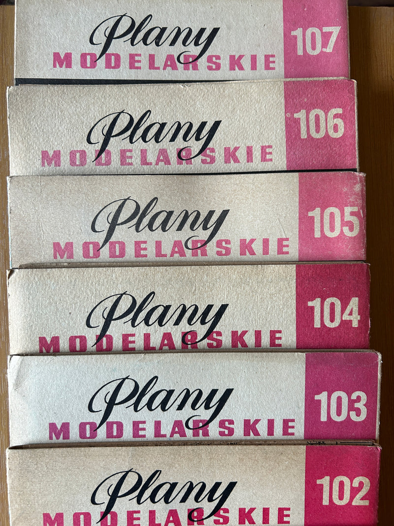 Photo of Plany Modelarskie complete set of 150 issues with folded A1 technical drawings for model building (1965–1989)