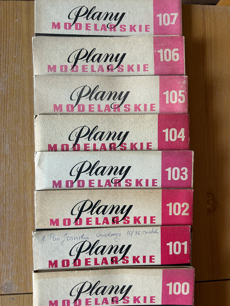 Photo of Plany Modelarskie complete set of 150 issues with folded A1 technical drawings for model building (1965–1989)