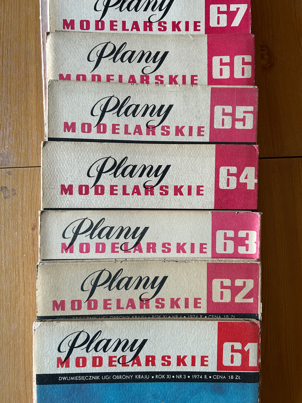 Photo of Plany Modelarskie complete set of 150 issues with folded A1 technical drawings for model building (1965–1989)