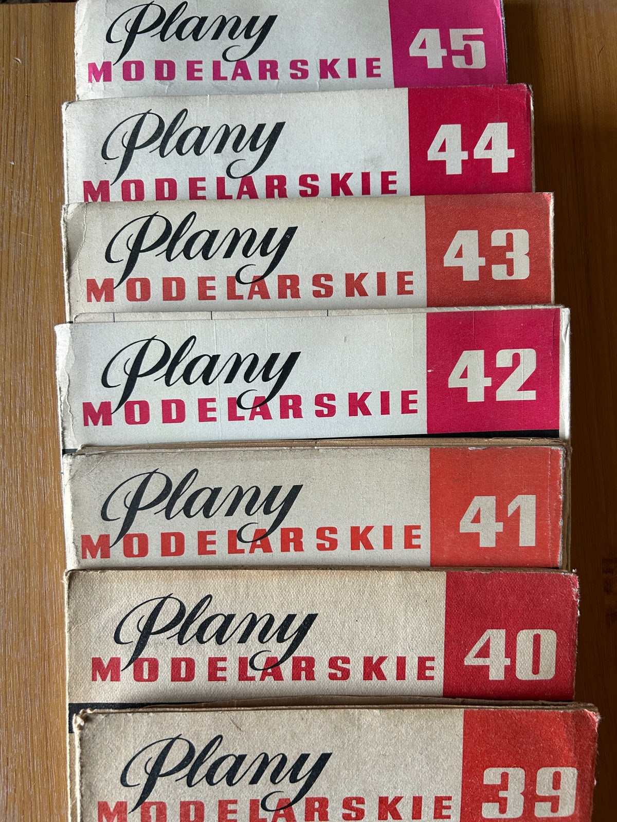 Photo of Plany Modelarskie complete set of 150 issues with folded A1 technical drawings for model building (1965–1989)