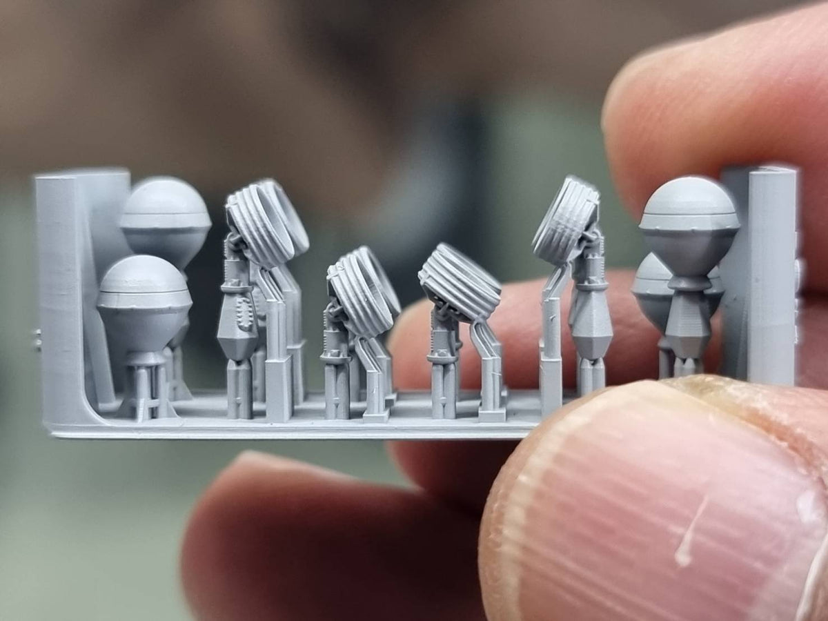 Photo of OE-82C / OE-570 SATCOM Antenna Set 1/350 scale 3D printed resin model by HS Model