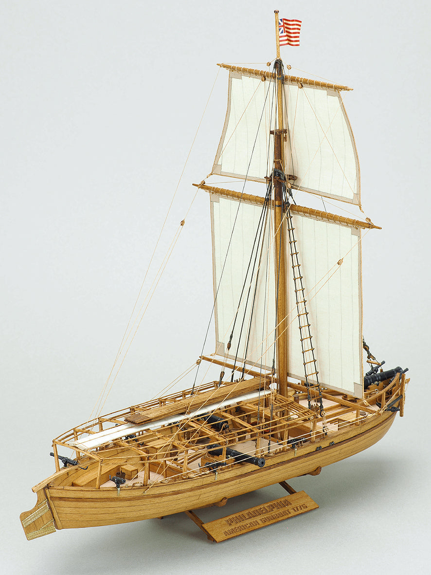 Photo of the Philadelphia American Gunboat 1776 wooden model kit in 1:72 scale by Shipyard WM:008