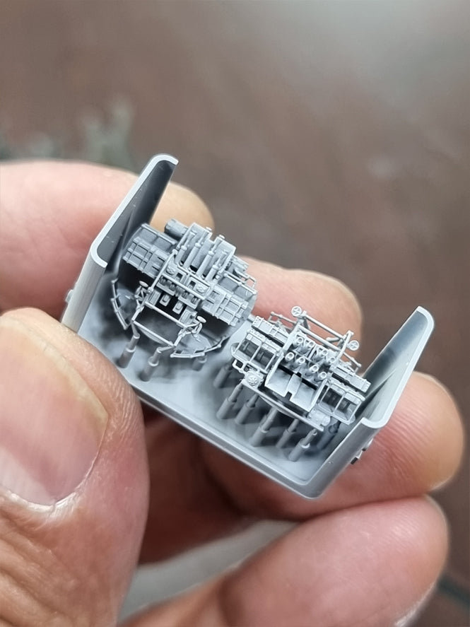 Photo of QF 2-Pounder POM-POM Octuple Mount 1/350 scale 3D printed resin model set from HS Model HSM-E350002S