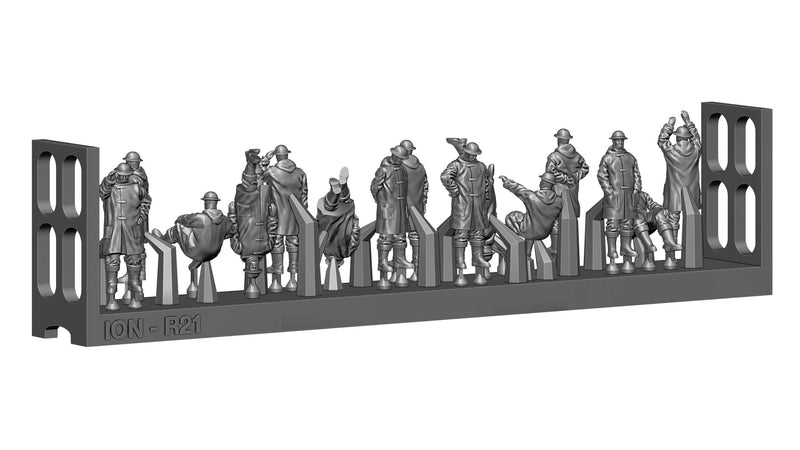 Photo of 1:144 scale Royal Navy personnel in bad weather gear – ION Models Set R144-002