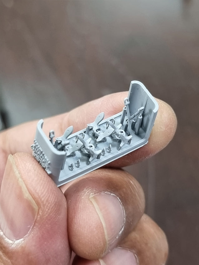 Photo of US Navy WWII 1/350 scale anchors with chain by HS Model resin set