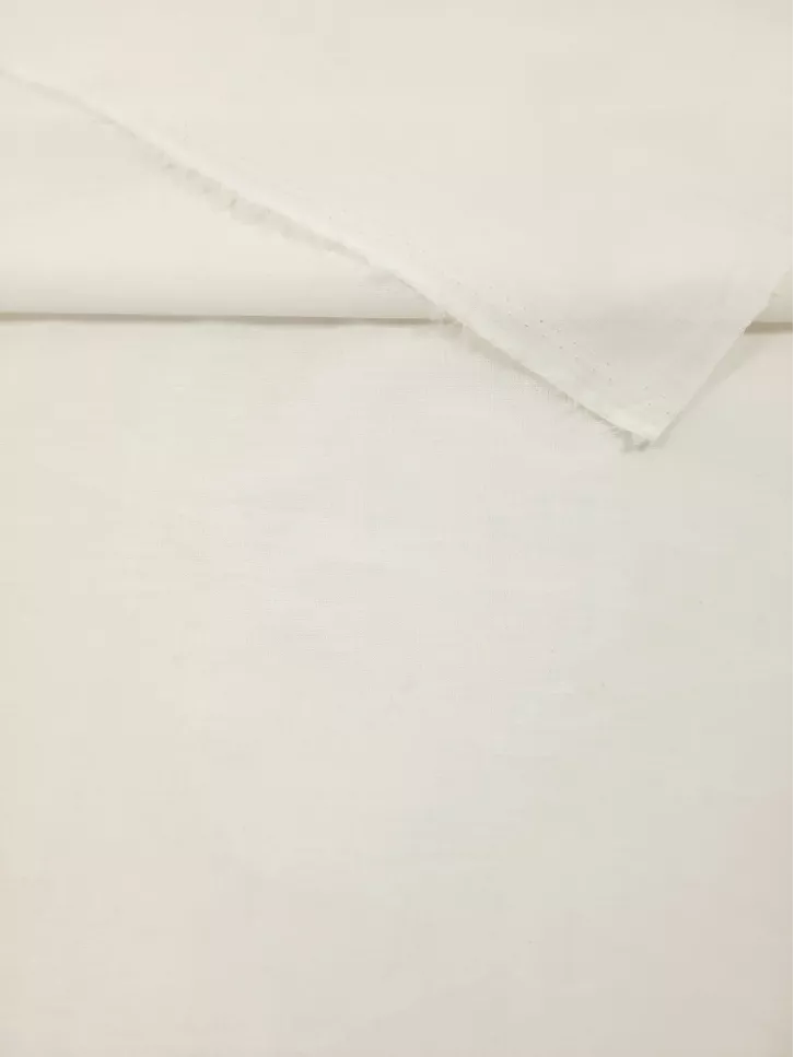 Photo of lightweight 100% cotton batiste sail cloth fabric 80gsm in ecru for model ship sails 1:50–1:96