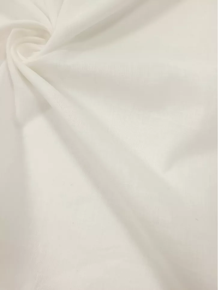 Photo of lightweight 100% cotton batiste sail cloth fabric 80gsm in ecru for model ship sails 1:50–1:96