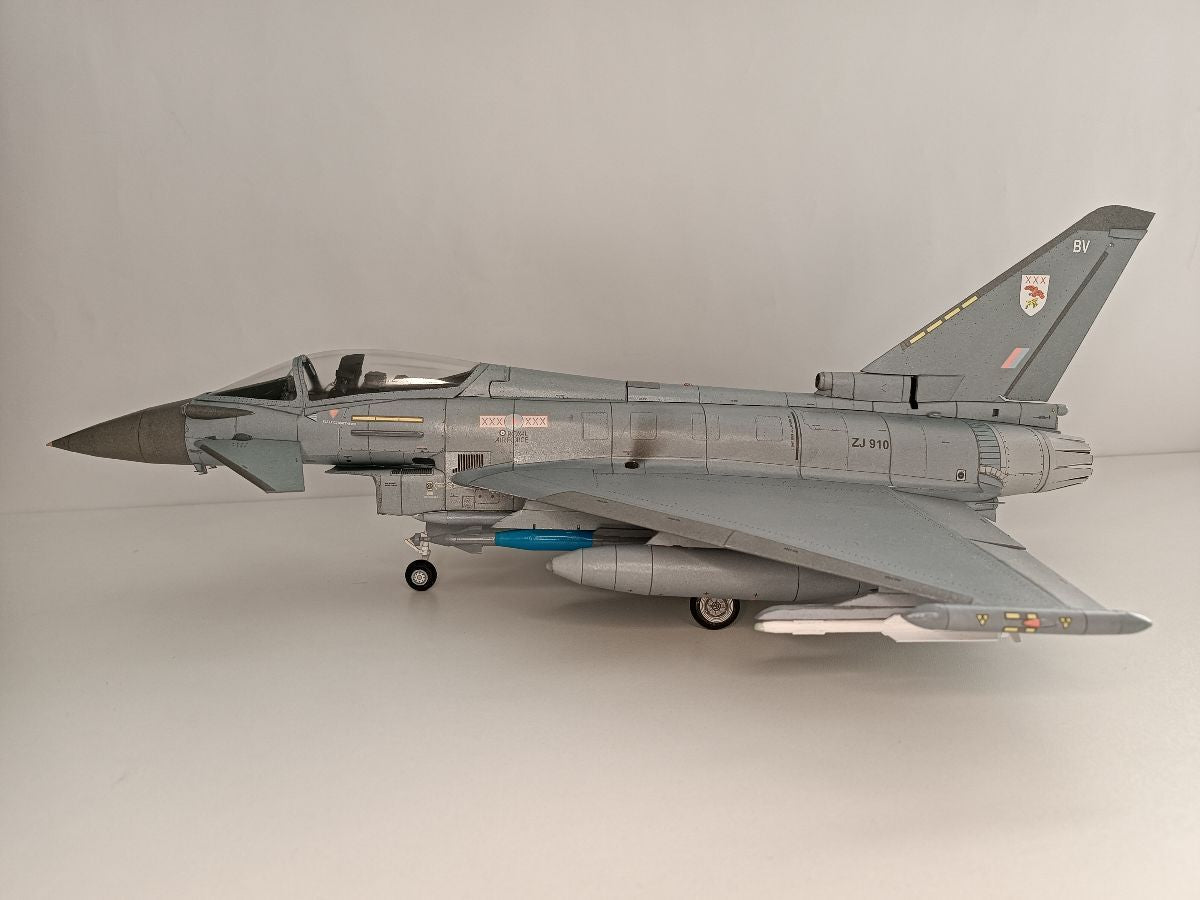 Eurofighter Typhoon EF-2000 1:33 Scale Card Model Kit – Modelland