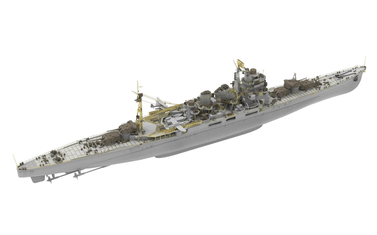 Photo of IJN Takao Deluxe Edition 1:350 Very Fire model kit BELBV350904DX