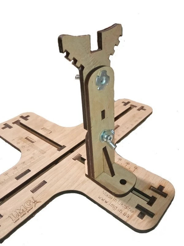 Photo of LMG BB-41 laser cut plywood model building work stand